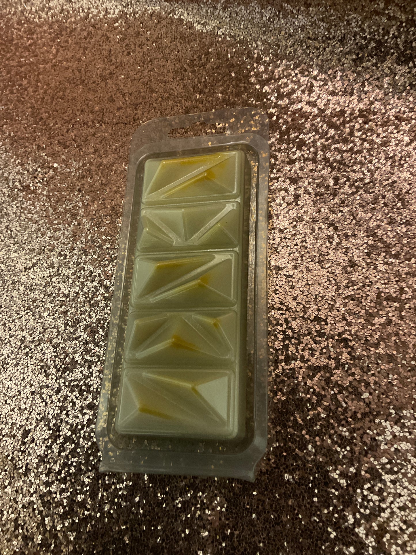 Wax melt snap bars, highly fragranced, long-lasting melts, sweet fragrances, Fruity, musky fragrances and autumn scents